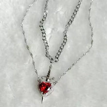 Load image into Gallery viewer, COLLAR ESPADA Y CORAZON 2PCS
