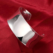 Load image into Gallery viewer, BRAZALETE DE PLATA 925
