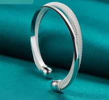 Load image into Gallery viewer, PULSERA DE PLATA 925 ELEGANTE
