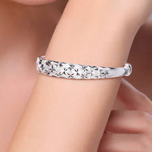 Load image into Gallery viewer, BRAZALETE DE PLATA 925
